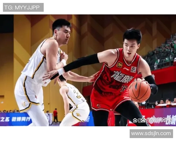 今晚辽宁队对决广州队期待精彩对抗揭开篮球盛宴新篇章 今晚辽宁队对决广州队期待精彩对抗揭开篮球盛宴新篇章